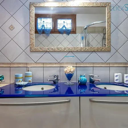 Villa Marlena With Pool For Exclusive Use For 10 People