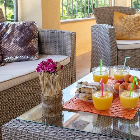 Marlena With Pool For Exclusive Use For 10 People Villa Alghero