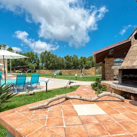 Marlena With Pool For Exclusive Use For 10 People Alghero