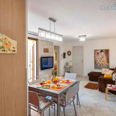 Villa Marlena With Pool For Exclusive Use For 10 People Alghero