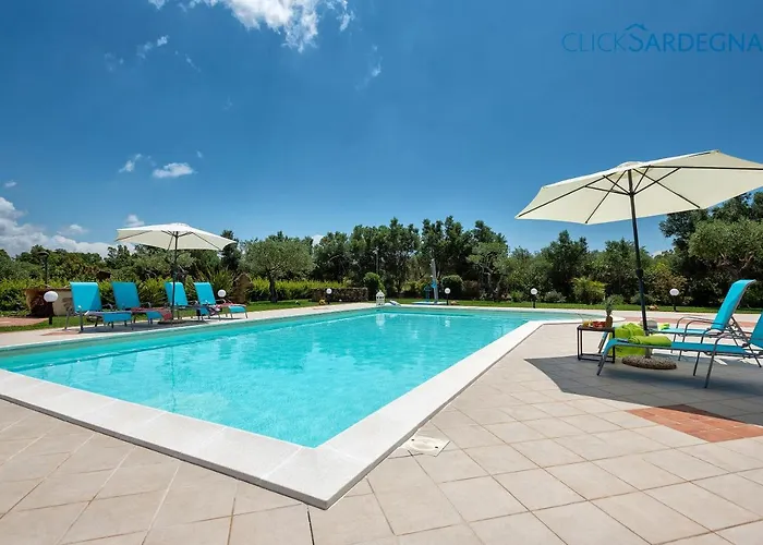 Marlena With Pool For Exclusive Use For 10 People *