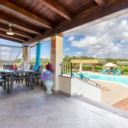 Βίλα Marlena With Pool For Exclusive Use For 10 People Αλγκέρο